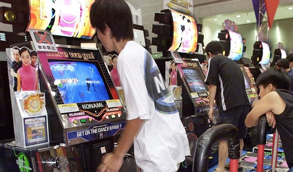 Dance Dance Revolution (Arcade): 25 anos de muita música e